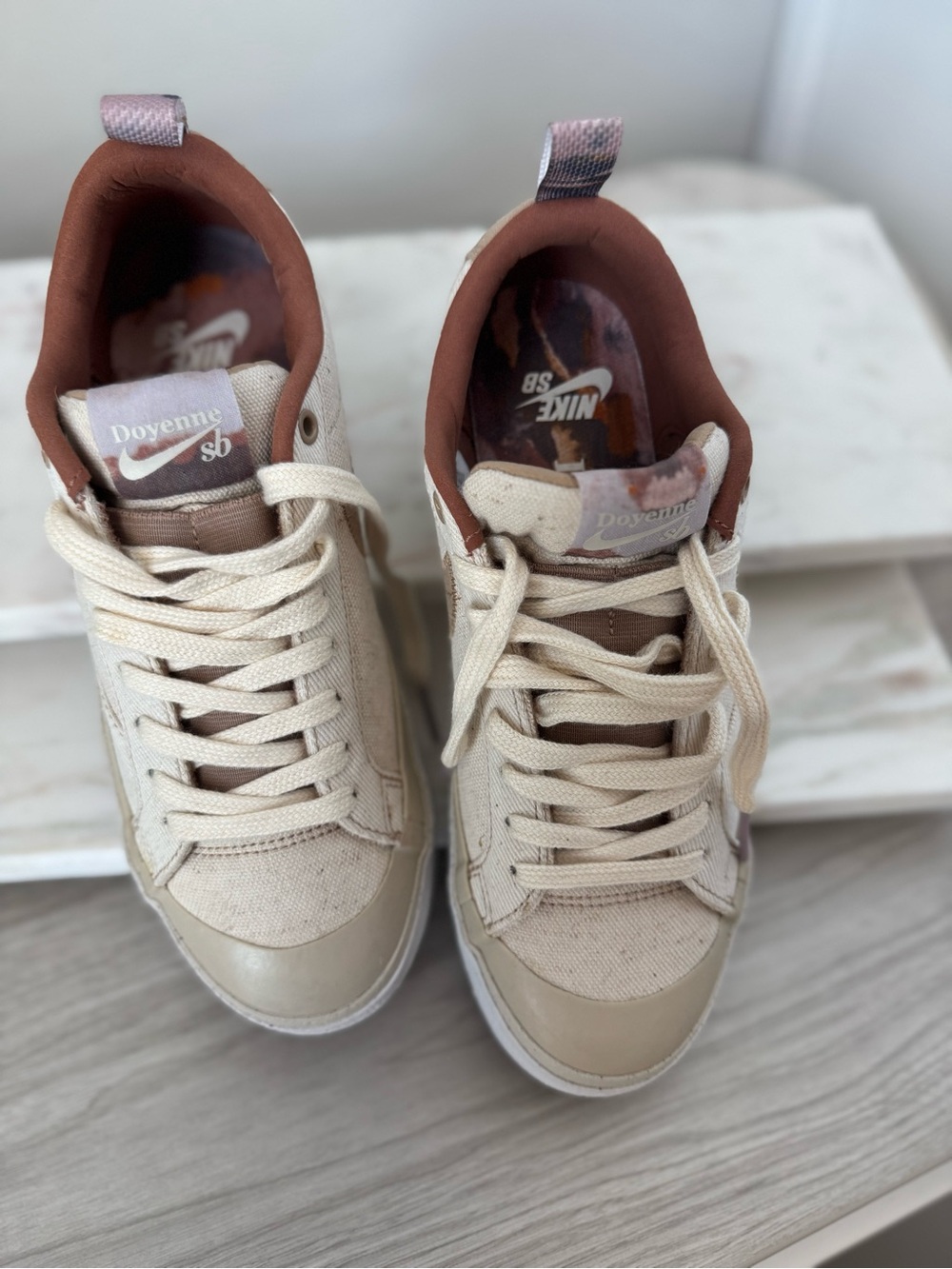 NEW-Nike Women's Beige and Brown Doyenne SB Athletic Shoes